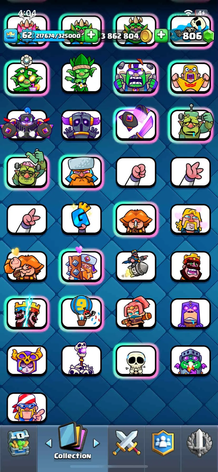 CR438 //Level 62 Account with 3.8M Gold, 21 Evolution Cards, 32 Elite Cards, 109 Maxed Cards, 100 Legendary Cards, and Rich Emotes Collection