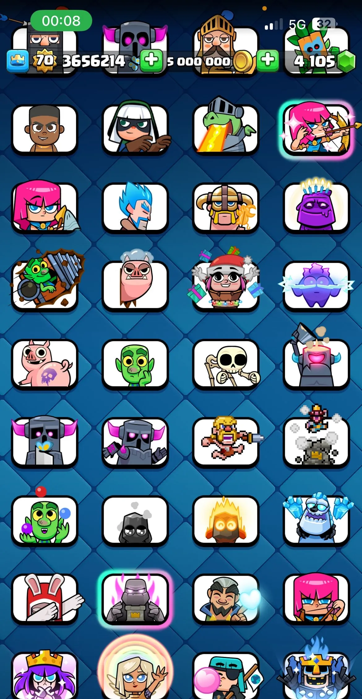 CR427 //Level 70 Account with 27 EVO, 105 Elite Cards, 22 Tower Skins, 271 Emotes, 5 Million Gold, and 4100+ Gems