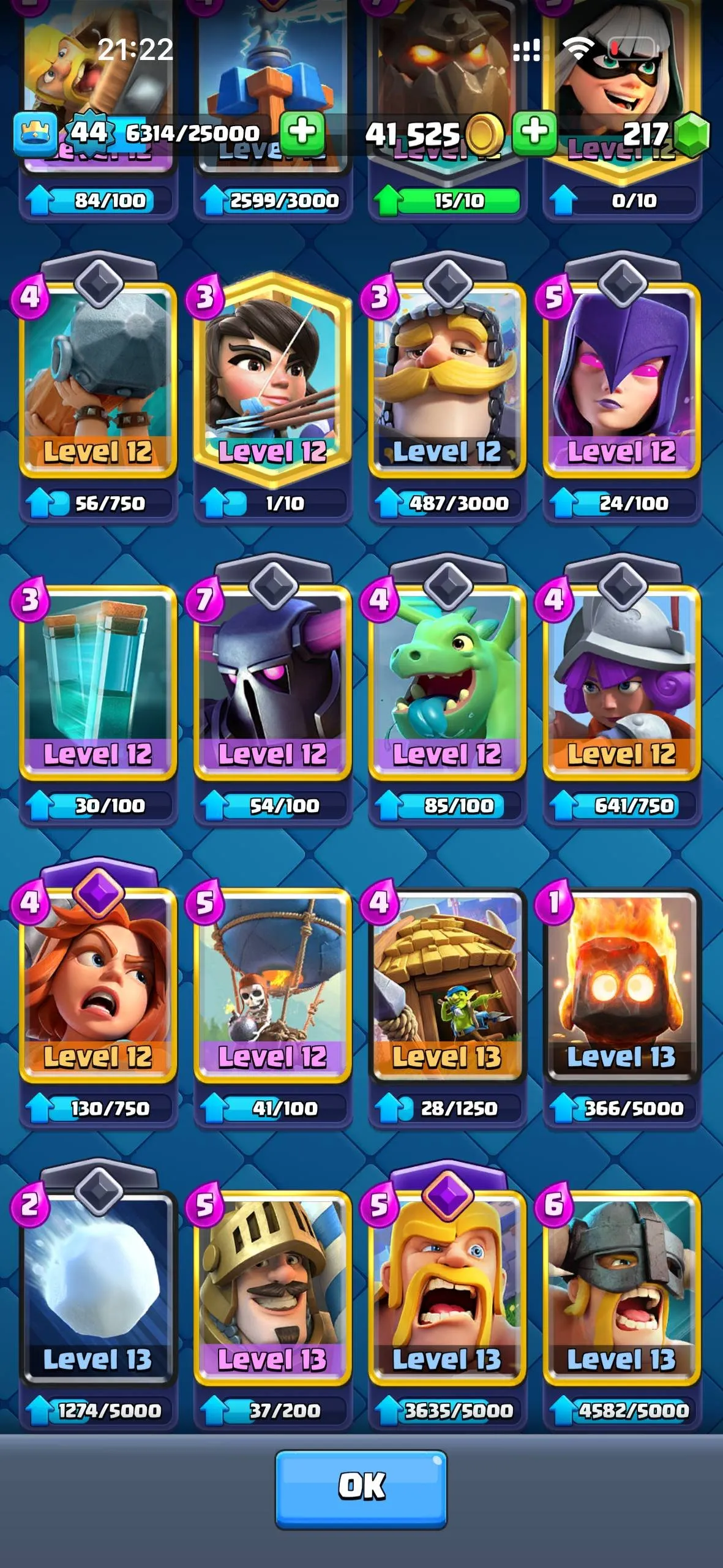 CR473 //21 Arena | 9 Evolutions | 51 Emotes | Level 44 | 119 Cards