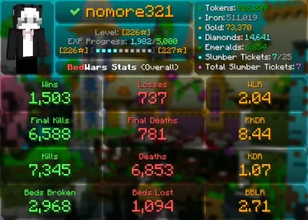 MC48 // MVP+ 203 LVL HYPIXEL 226 STAR BW A LOT OF LUNAR COSMETICS