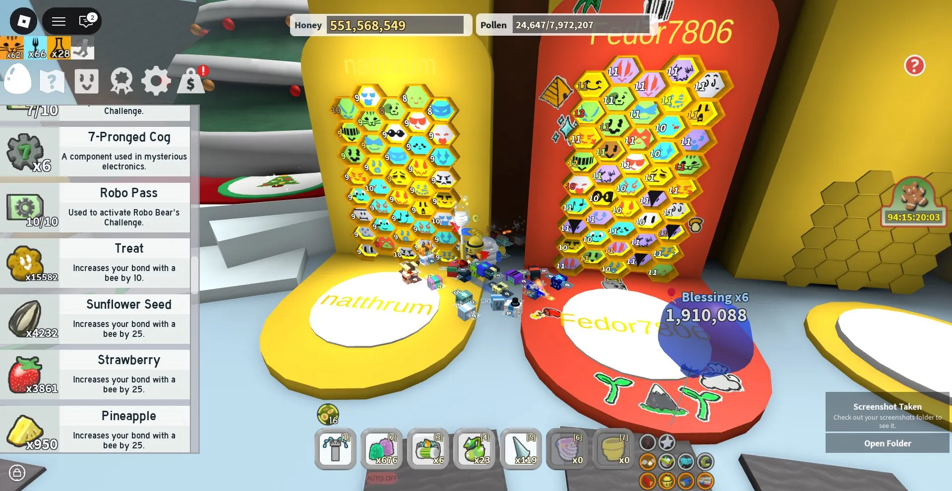 RBL3015 Bee Swarm Simulator Account 40 Bees 7-Pronged Cog Robo Pass Sunflower Seed Strawberry Pineapple Blueberry White Drive White Buff Moon (G)