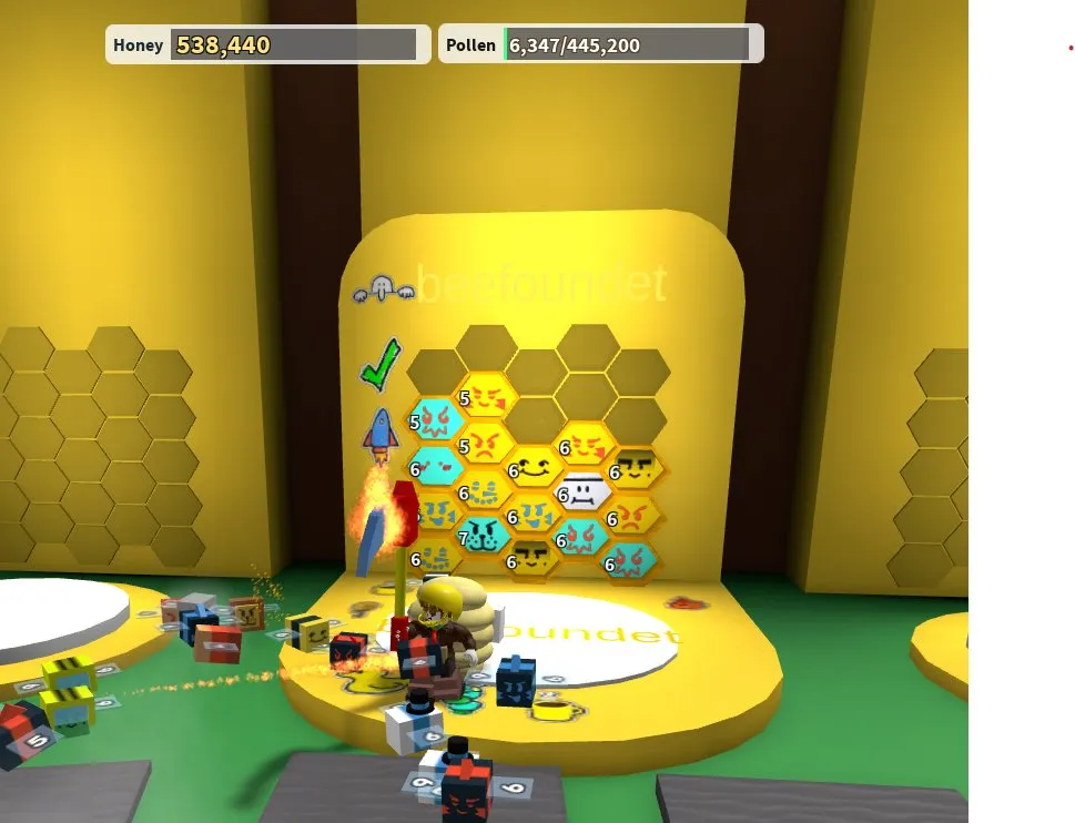 RBL3002 Bee Swarm Simulator 17 Bees 5 Legendary Bees Levels 5-6 538K Honey Master Badge x15 Honey Bonus Speed x1.6 19 Bee Types (G)