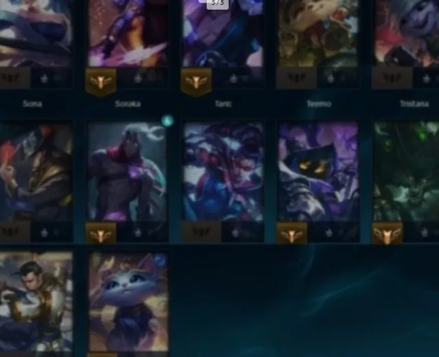 【NA】⭐ S15 ⭐ SILVER 2 💎10 SKINS 💎 37 CHAMPIONS ❤️ SAFE AGED 2022 ACCOUNT ❤️ HONOR 3 ✅ TRUSTED SELLER ✅