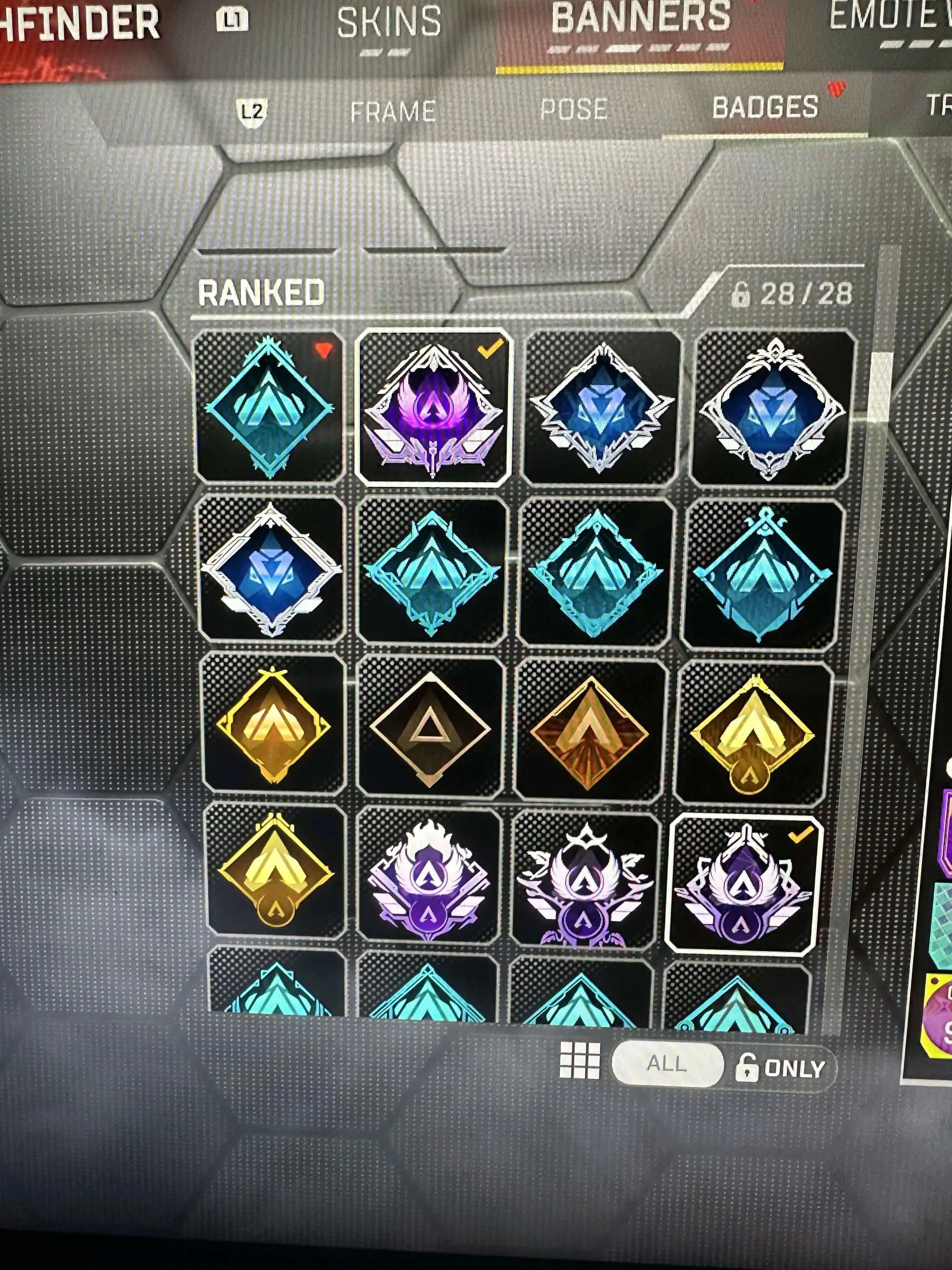 ✧･ﾟ:*✧ 15% OFF ✧･ﾟ:*✧ Tick Tock Apex Legends - Master Rank, Level 792, 13 Heirlooms, 20 Bomb/4K Badges(#S64583999f) ✧･ﾟ:*✧