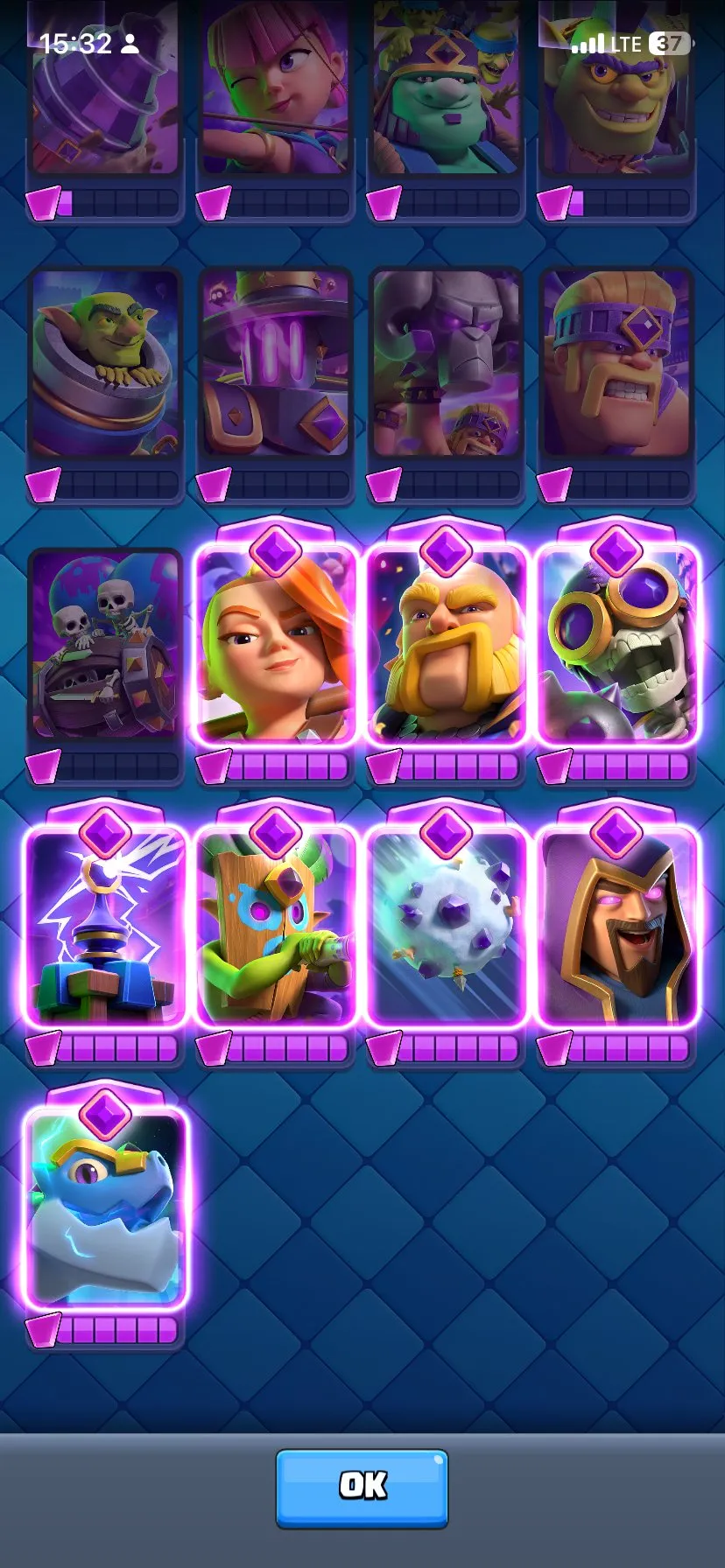 CR593 King lvl 46 star 9500 trophies 120 cards 120/121 collection 8 evolutions 41 emotes 4 tower skins banner decorations rich books gems gold